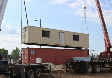 mobile office trailer delivery