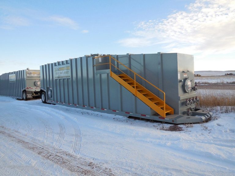 portable liquid storage tank